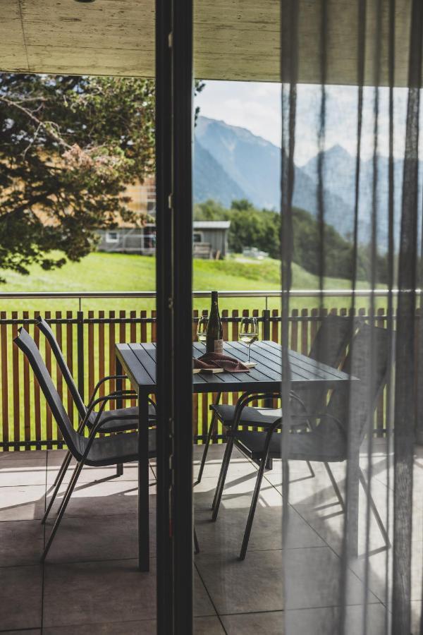 Tante Anna - Retreats Mit Weitblick Aparthotel Sankt Gallenkirch Ngoại thất bức ảnh